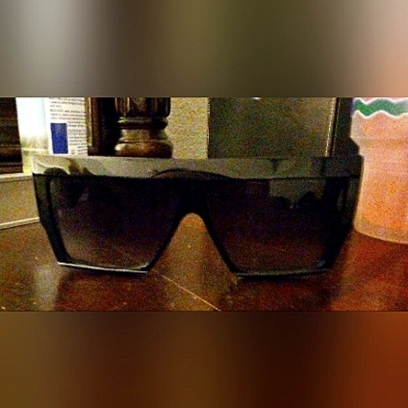 Celine cl400300 oversized gradient framed flattop shield sunglasses - Picture 3 of 4